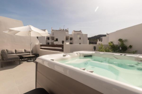 Jardines - Tabor 33 JACUZZI & POOL VIEW 2B